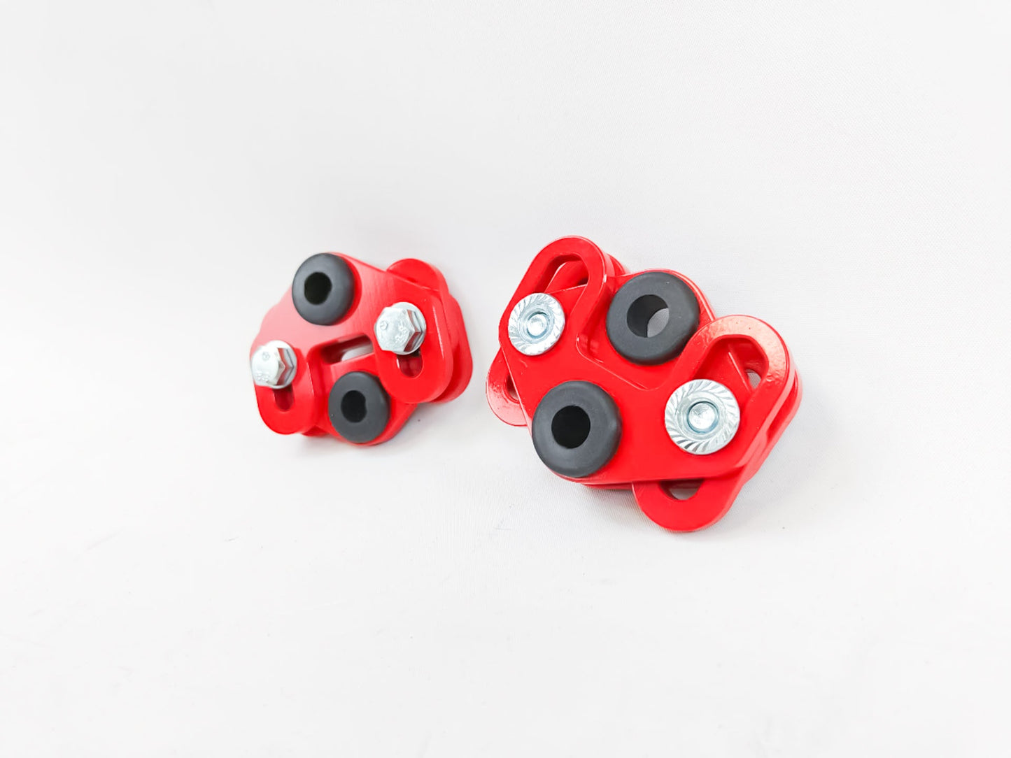 Adjustable Exhaust Hangers Gloss Red Pair